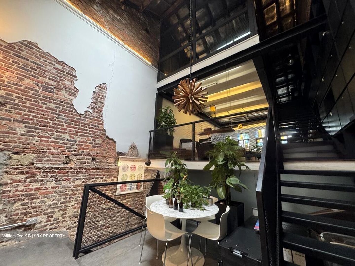 Tessensohn Road (D8), Shop House #451429291